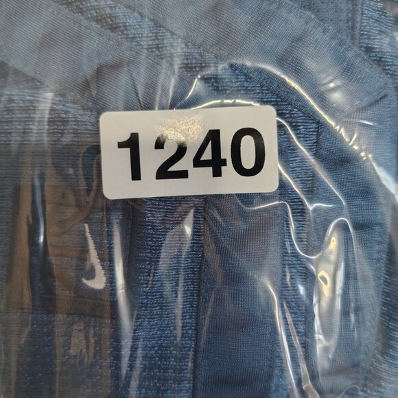 Vintage Nike Shorts Size Medium Bue White Swoosh Embroiderd Training Gym Workout - Picture 11 of 12